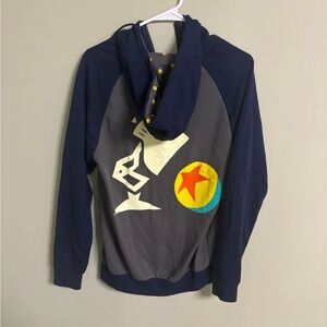 World of Pixar Full Zip Disney Parks Mens Size Small Hoodie Grey Navy Ball Lamp
